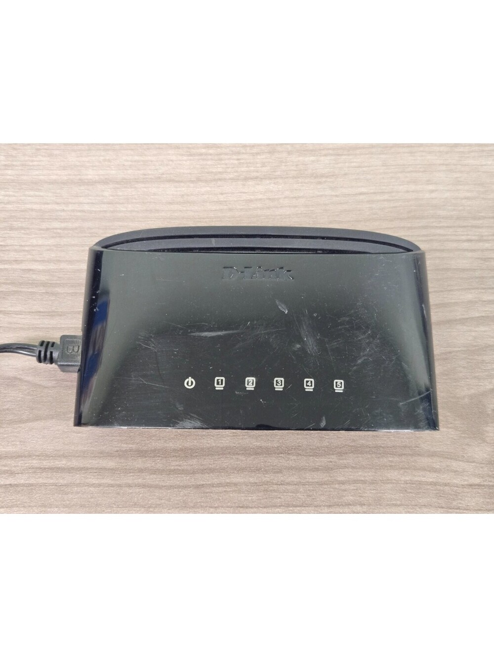 D-Link DES-1005E Ethernet Network Switch Black